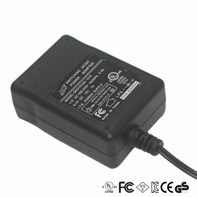 Desktop type power adapter